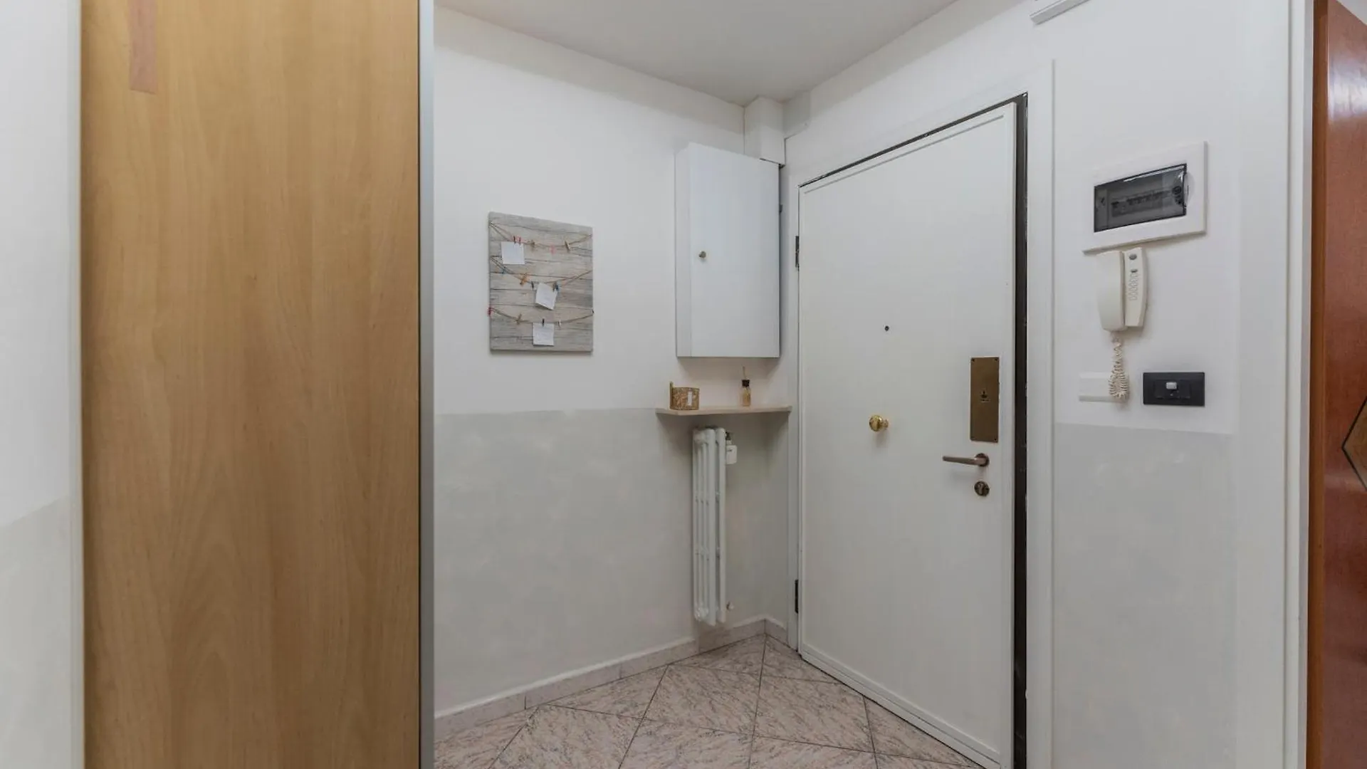 Fioravanti Apartments - San Luca Suite & Genesis House, A Pochi Passi Dalla Stazione, Vicino Al Cuore Di Bologna Aparthotel