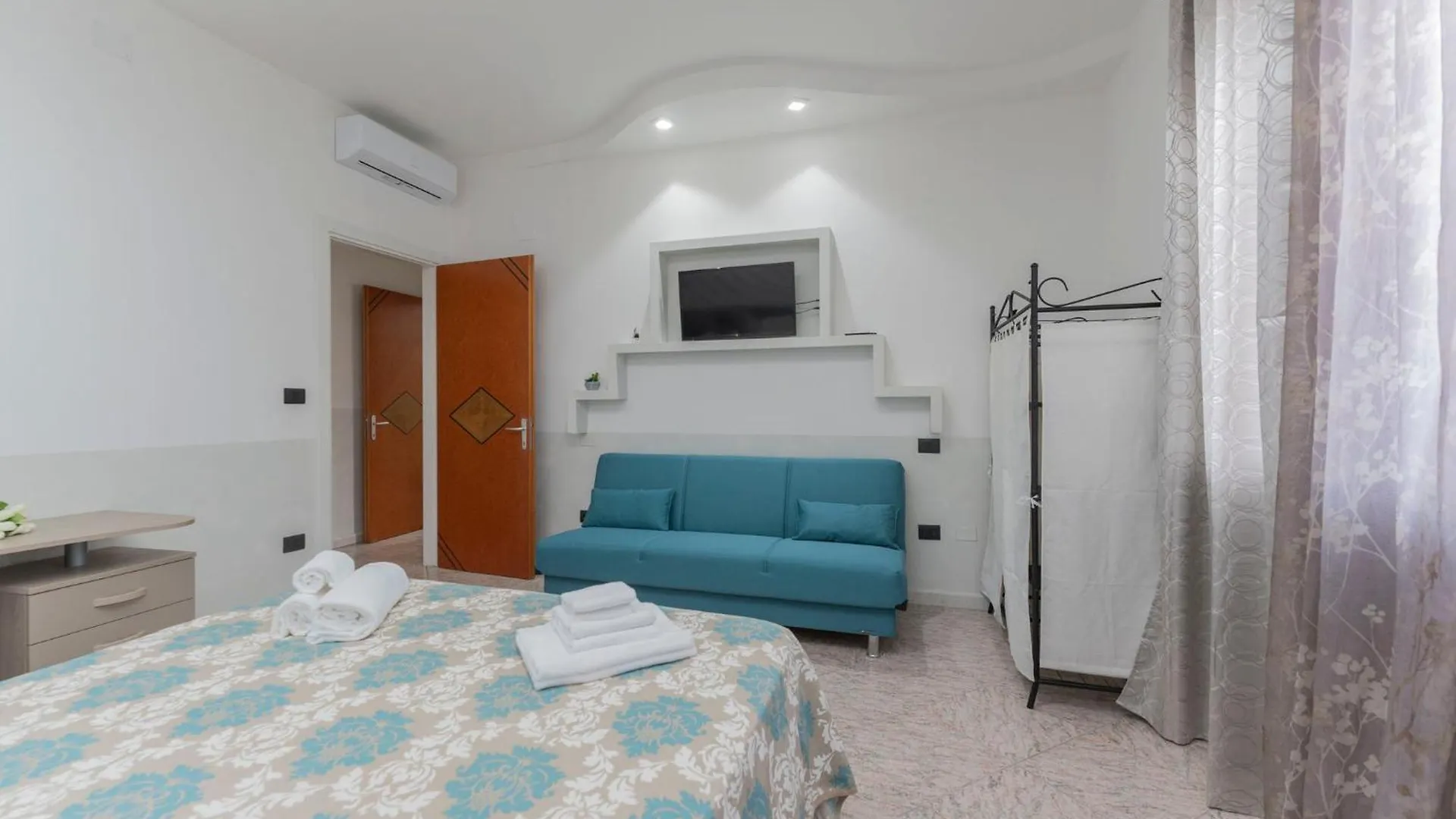 Fioravanti Apartments - San Luca Suite & Genesis House, A Pochi Passi Dalla Stazione, Vicino Al Cuore Di Bologna Aparthotel
