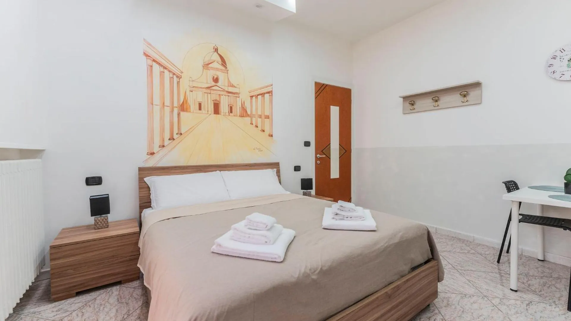 Fioravanti Apartments - San Luca Suite & Genesis House, A Pochi Passi Dalla Stazione, Vicino Al Cuore Di Bologna 0*,  Italy