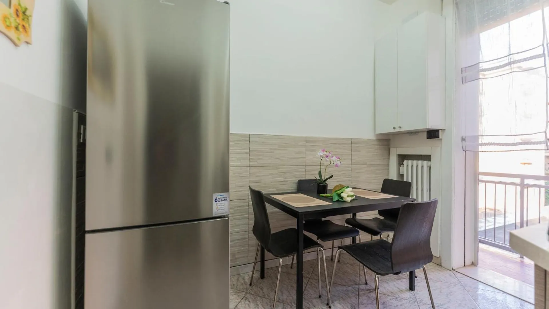 Fioravanti Apartments - San Luca Suite & Genesis House, A Pochi Passi Dalla Stazione, Vicino Al Cuore Di Boloňa
